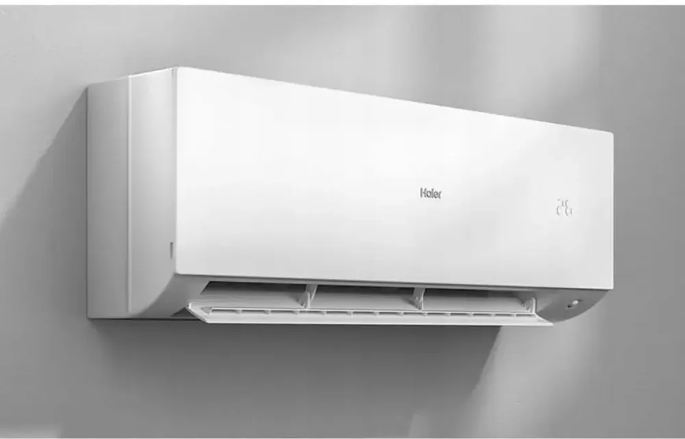 Zapasy na wyczerpaniu - Klimatyzator ścienny Haier Expert Plus AS25XCAHRA 2,8 kW biały - komplet